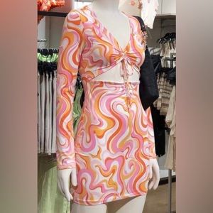 Retro Bodycon Cut Out Long Sleeve Dress